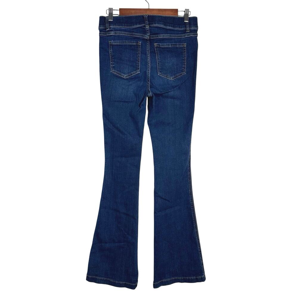 Spanx | Women | EveryWear Midnight Shade Stretch Pull On Flare Jeans | Medium - Picture 3 of 12